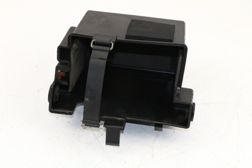 photo de BATTERY BOX YAMAHA FZX FAZER 750 (1987 - 1998)
