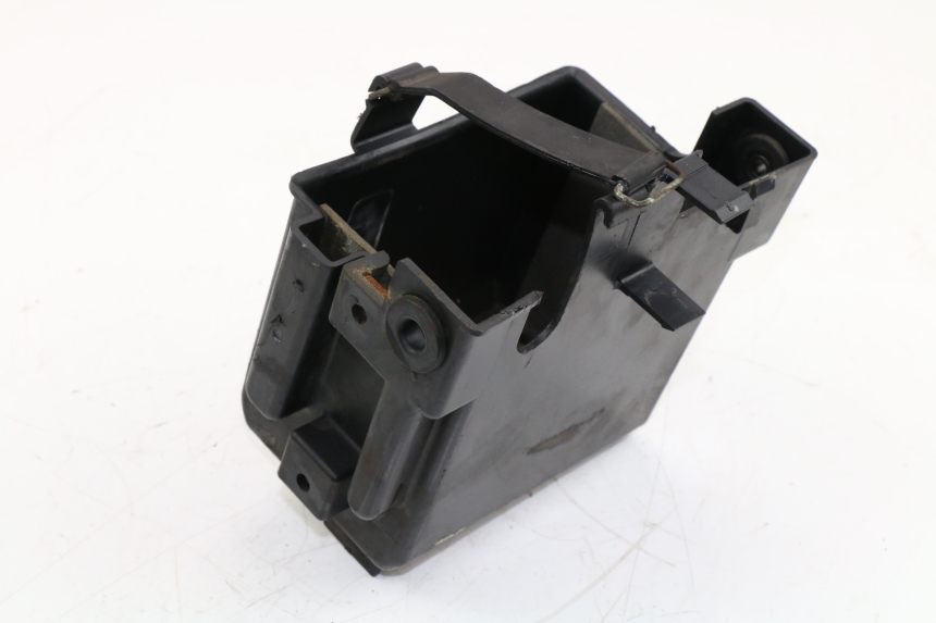 photo de BATTERY BOX YAMAHA FZX FAZER 750 (1987 - 1998)