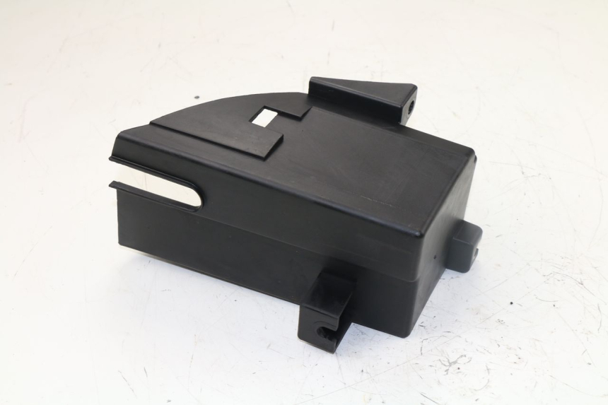 photo de BATTERY BOX YAMAHA X-MAX XMAX 250 (2006 - 2009)