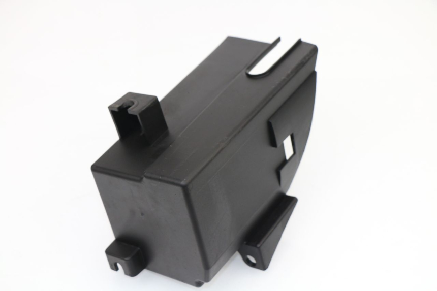 photo de BATTERY TRAY YAMAHA XMAX X-MAX 125 (2006 - 2009)