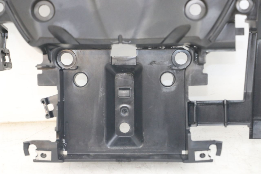 photo de BATTERY TRAY YAMAHA XMAX X-MAX ABS 125 (2017 - 2020)