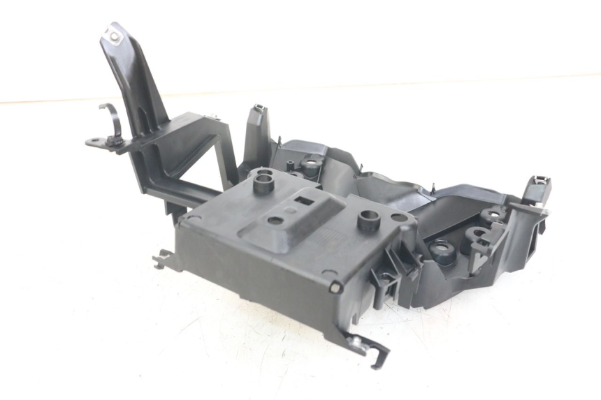 photo de BATTERY TRAY YAMAHA XMAX X-MAX ABS 125 (2017 - 2020)