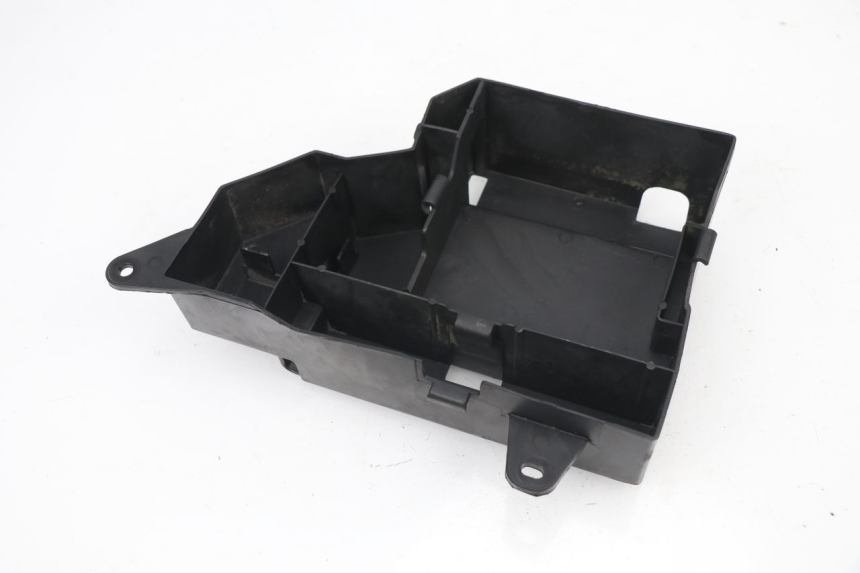 photo de BATTERY BOX YAMAHA YBR 125 (2004 - 2006)