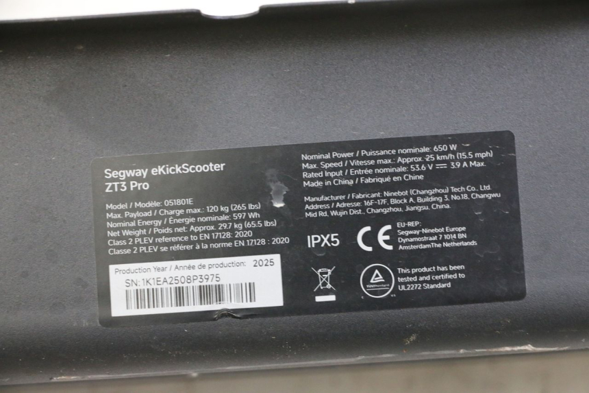 photo de BATTERY BOX SEGWAY NINEBOT ZT3 PRO 1