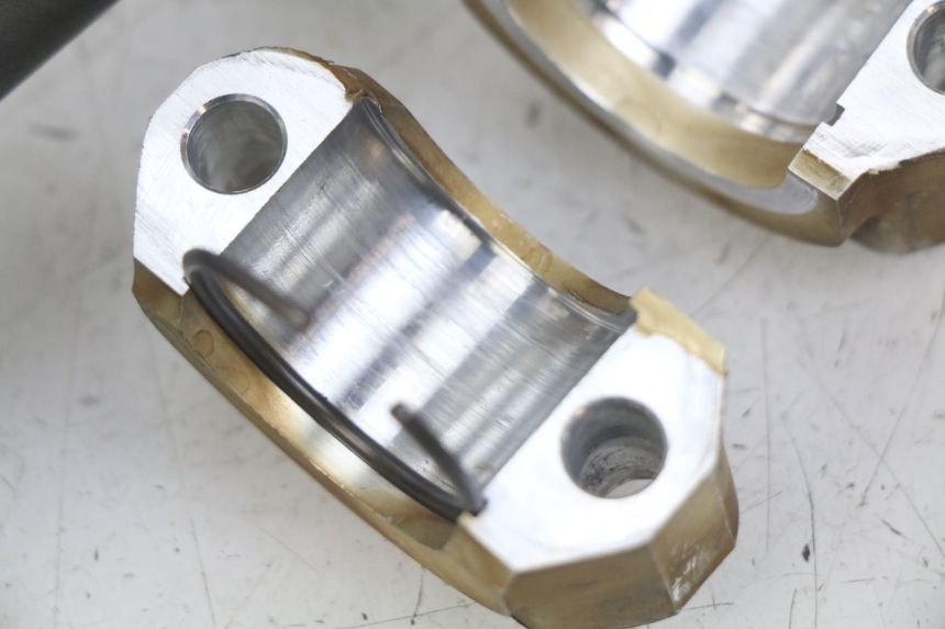 photo de ENGINE ROCKER ARM TRIUMPH SPRINT ST 955 (1999 - 2001)