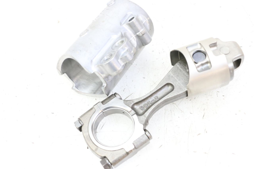 photo de ENGINE MOUNT YAMAHA YP T-MAX TMAX 530 (2017 - 2020)