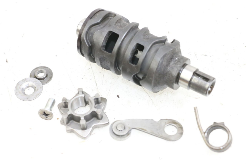 photo de DRUM SHAFT GEAR KAWASAKI KDX 125 (1990 - 1991)