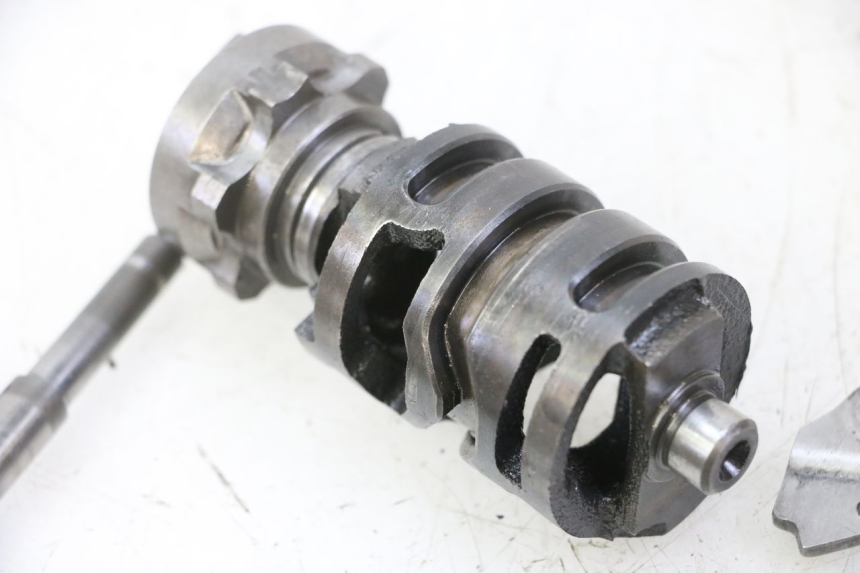 photo de DRUM SHAFT GEAR YAMAHA YZ 125 (1998 - 2005)
