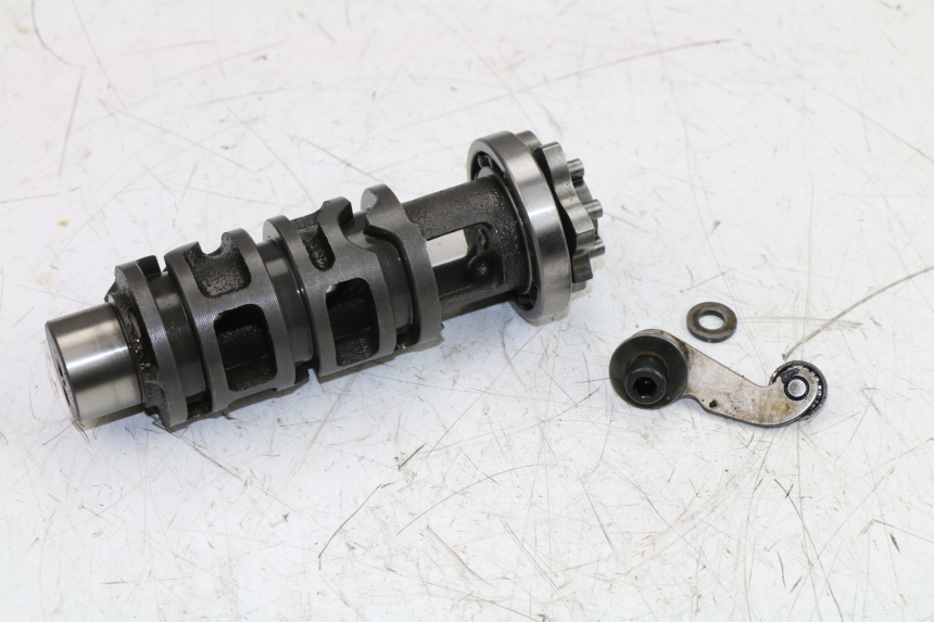 photo de DRUM SHAFT GEAR TRIUMPH STREET TRIPLE 675 (2007 - 2012)