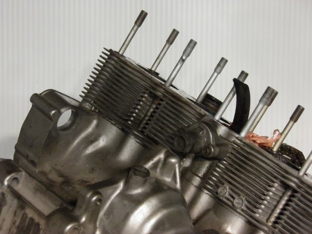 photo de CRANKCASE SUZUKI GSF N BANDIT 600 (1996 - 1999)