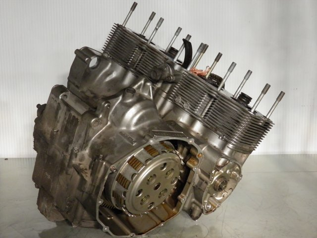 photo de CRANKCASE SUZUKI GSF N BANDIT 600 (1996 - 1999)