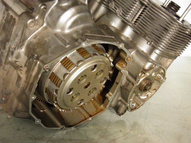 photo de CRANKCASE SUZUKI GSF N BANDIT 600 (1996 - 1999)
