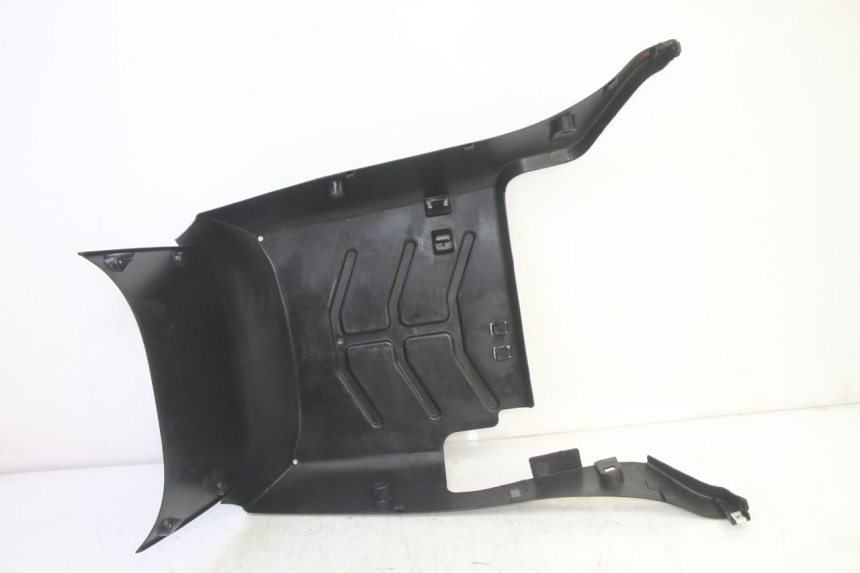 photo de LOWER FAIRING KYMCO AGILITY 4T 50 (2018 - 2022) - Technical close-up