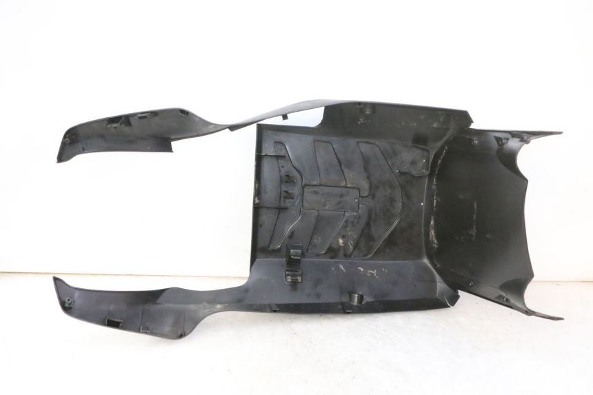 photo de LOWER PART OF THE BODY KYMCO AGILITY NAKED RENOUVO 2T 50 (2011 - 2018)