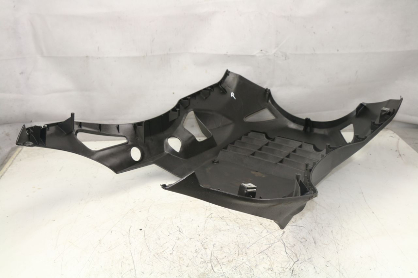 photo de BELLY PANEL APRILIA ATLANTIC S 125 (2010 - 2013)