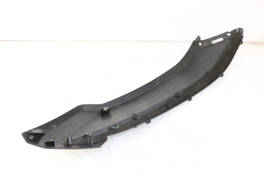 photo de REAR RIGHT BELLY PANEL QUADRO 4 4D 350 (2015 - 2018)