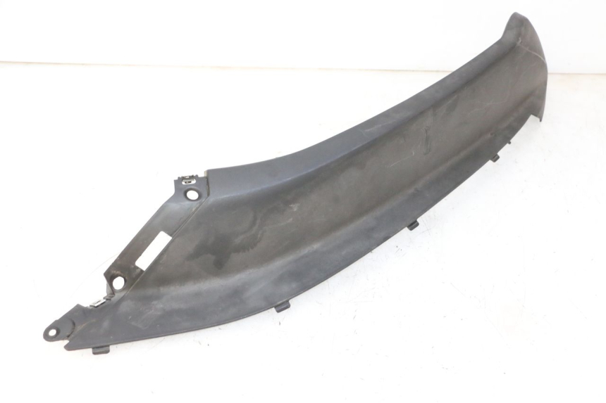 photo de REAR RIGHT BELLY PANEL QUADRO 4 4D 350 (2015 - 2018)