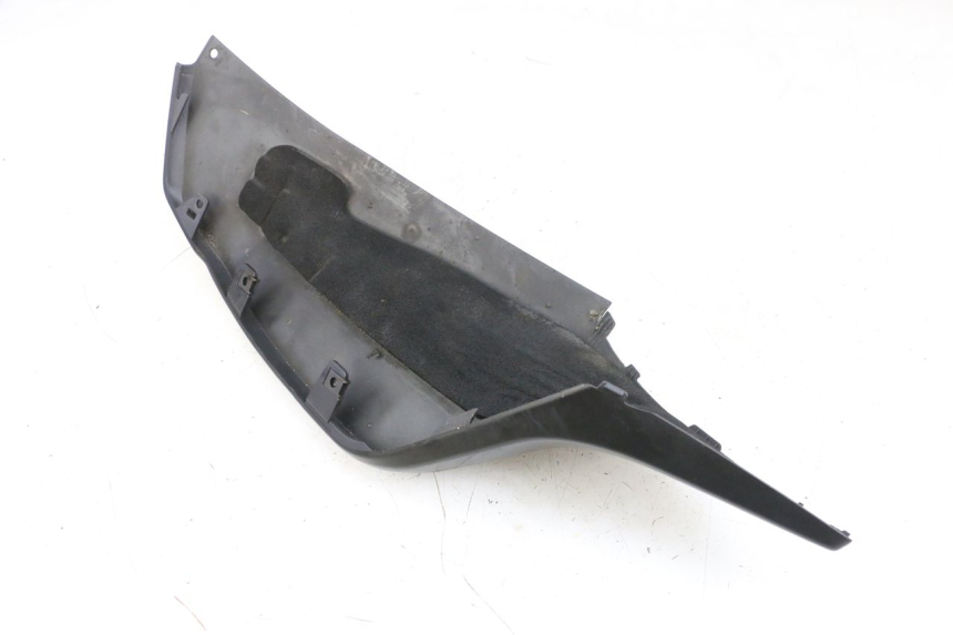 photo de REAR RIGHT BELLY PANEL SUZUKI BURGMAN 650 (2013 - 2020)