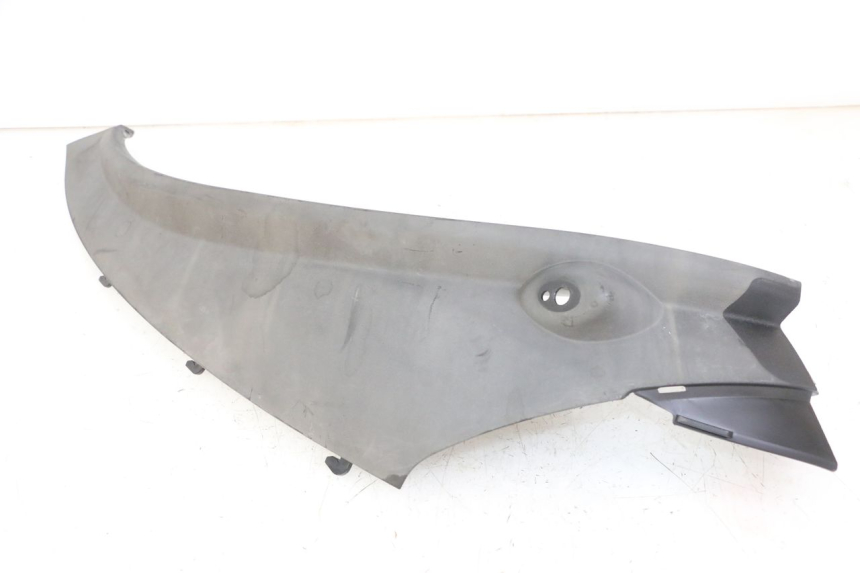 photo de REAR RIGHT BELLY PANEL PIAGGIO MP3 LT 300 (2010 - 2016)