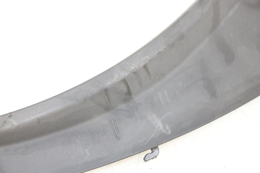 photo de REAR RIGHT BELLY PANEL PIAGGIO MP3 RL 250 (2007 - 2010) - Checked used part