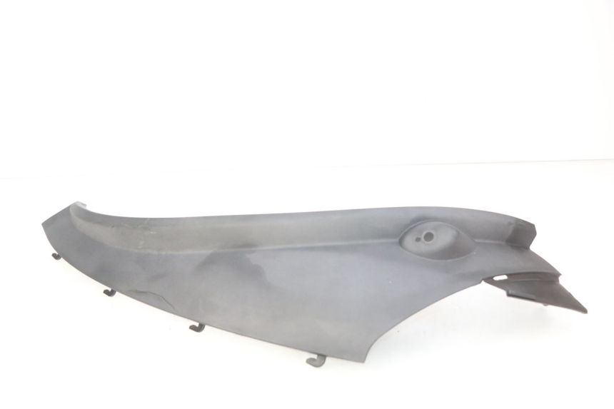 photo de RIGHT REAR LOWER FAIRING PIAGGIO MP3 500 (2011 - 2015)