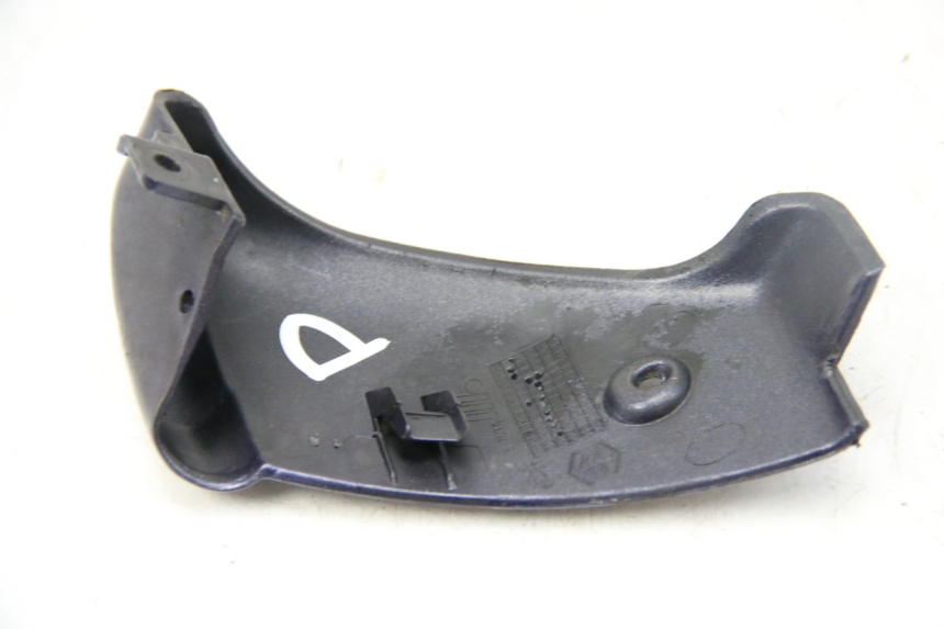 photo de RIGHT REAR LOWER FAIRING PIAGGIO VESPA GRANTURISMO 125 (2003 - 2007)
