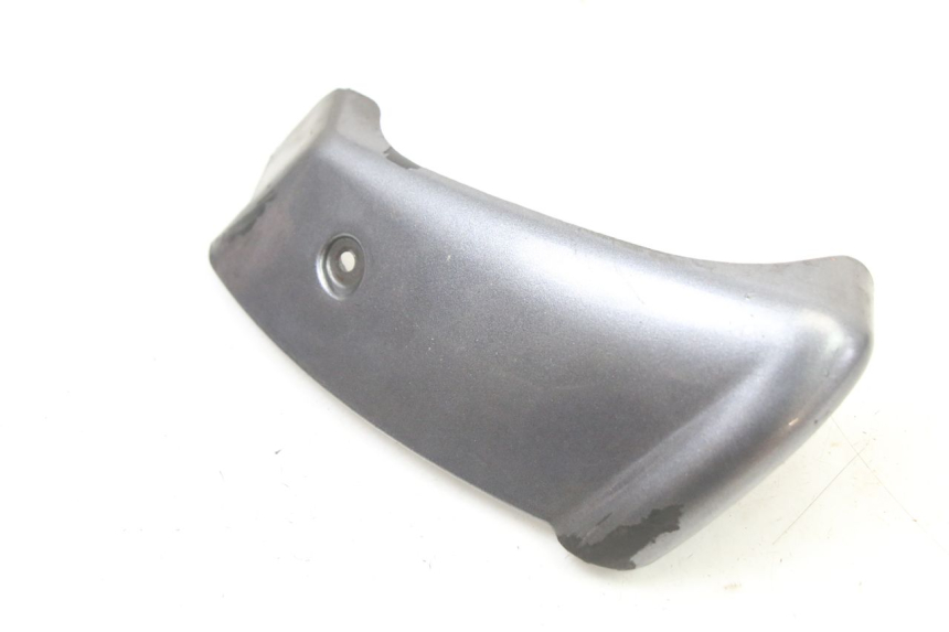 photo de RIGHT REAR LOWER FAIRING PIAGGIO VESPA GRANTURISMO 125 (2003 - 2007)