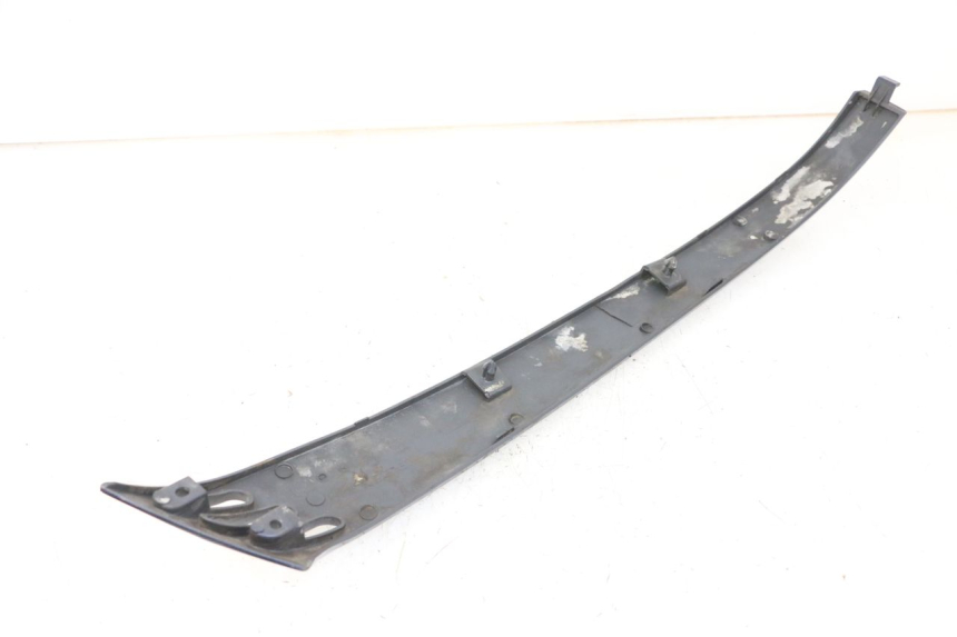 photo de REAR RIGHT BELLY PANEL PIAGGIO VESPA LX 150 (2005 - 2013)