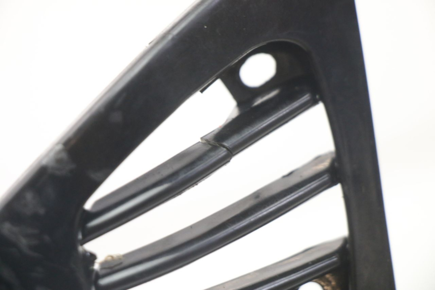 photo de RIGHT REAR LOWER FAIRING PIAGGIO VESPA LX 2T 50 (2005 - 2013)
