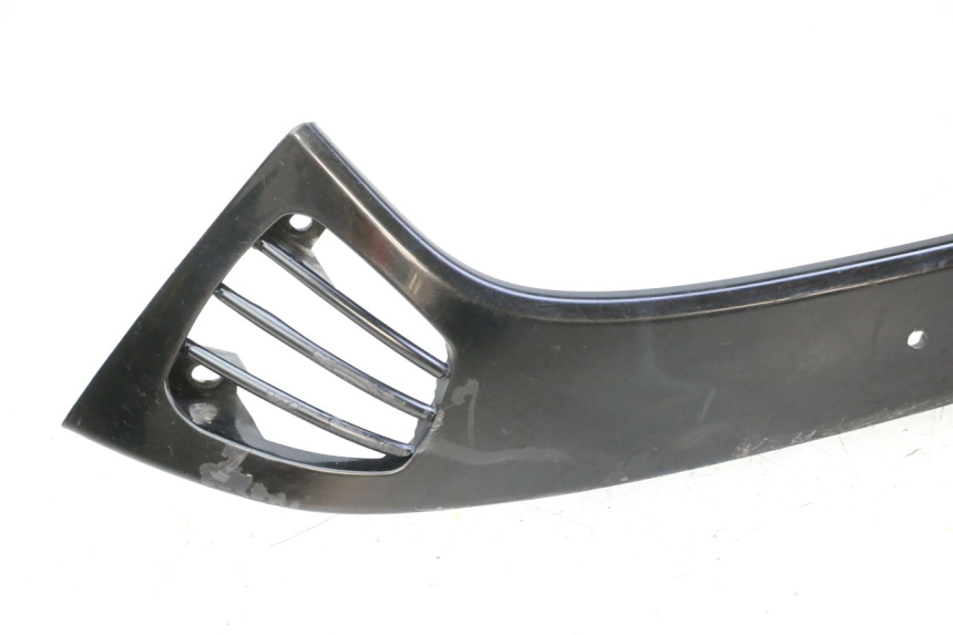 photo de RIGHT REAR LOWER FAIRING PIAGGIO VESPA S 2T 50 (2007 - 2014)