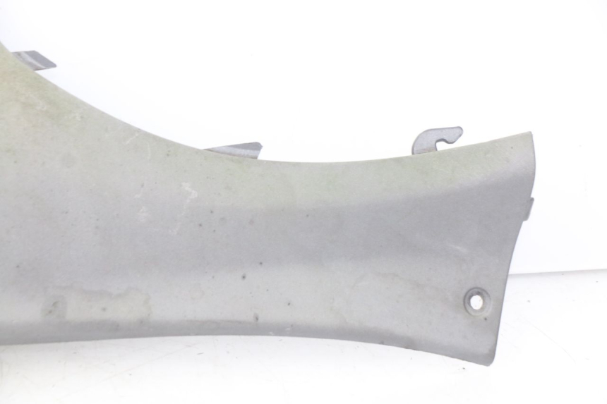 photo de RIGHT REAR LOWER FAIRING PIAGGIO X9 EVOLUTION 125 (2003 - 2007)