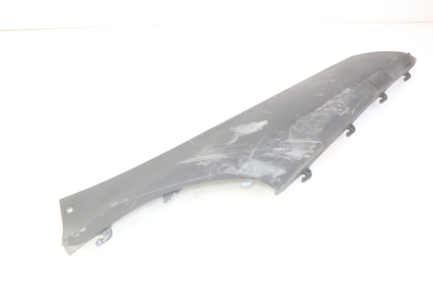 photo de RIGHT REAR LOWER FAIRING PIAGGIO X9 EVOLUTION 125 (2003 - 2007)