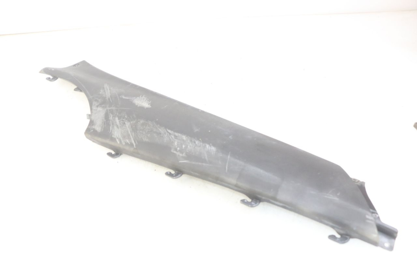 photo de RIGHT REAR LOWER FAIRING PIAGGIO X9 EVOLUTION 125 (2003 - 2007)