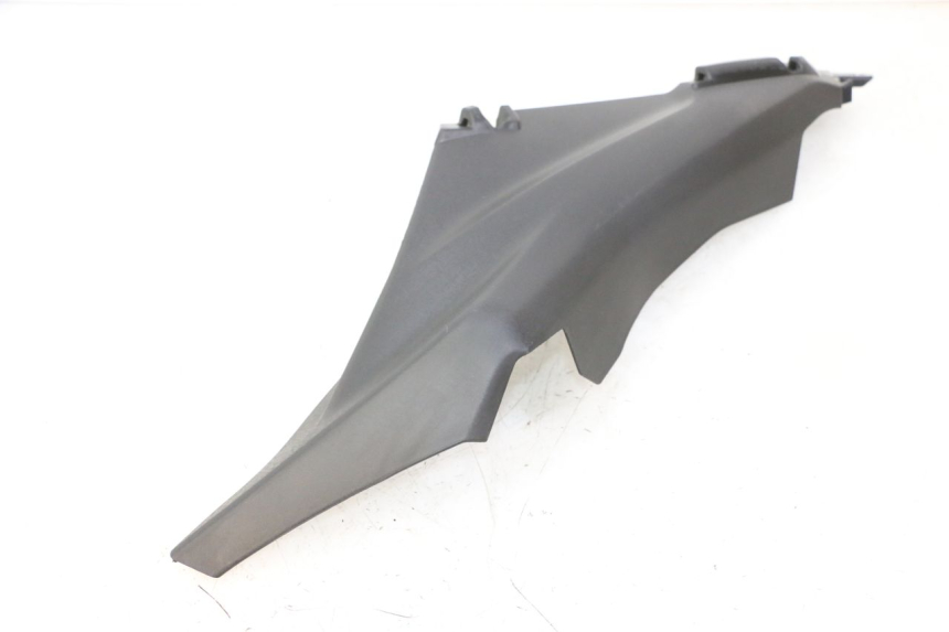 photo de REAR RIGHT BELLY PANEL YAMAHA XMAX X-MAX 125 (2021 - 2025)