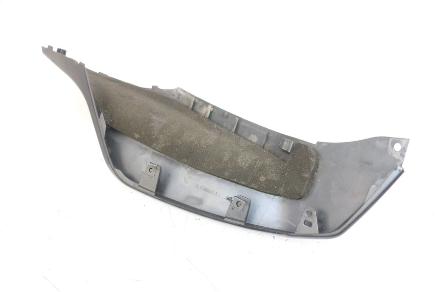 photo de REAR LEFT BELLY PANEL SUZUKI BURGMAN 650 (2013 - 2020)