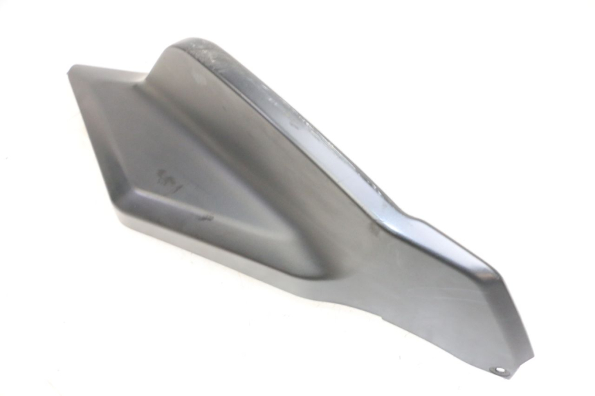 photo de REAR LEFT BELLY PANEL SUZUKI BURGMAN 650 (2013 - 2020)