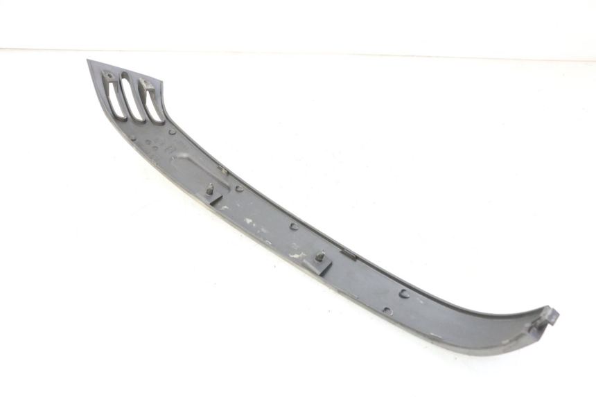 photo de REAR LEFT BELLY PANEL PIAGGIO LXV 4T 50 (2009 - 2013)