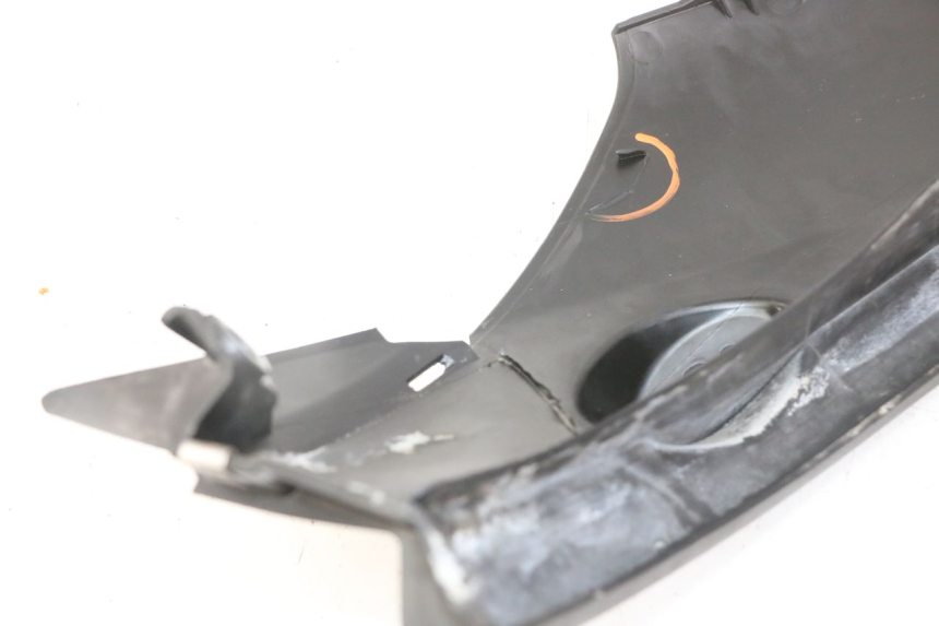 photo de REAR LEFT BELLY PANEL PIAGGIO MP3 LT 300 (2010 - 2016)