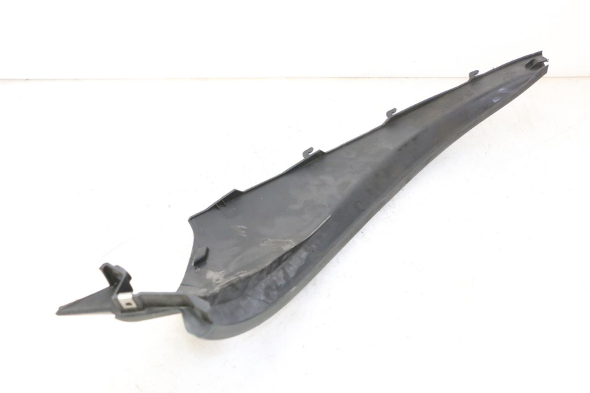 photo de REAR LEFT BELLY PANEL PIAGGIO MP3 RL 250 (2007 - 2010)