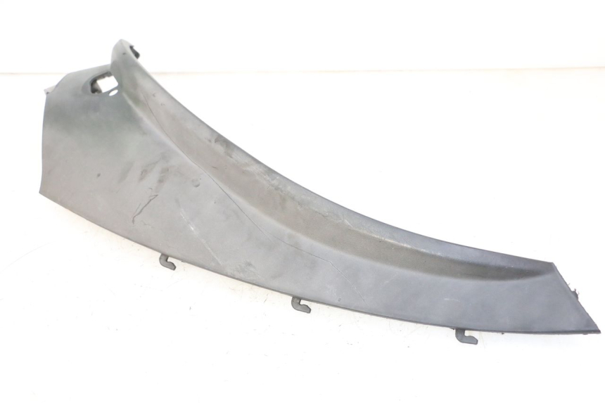 photo de REAR LEFT BELLY PANEL PIAGGIO MP3 RL 250 (2007 - 2010)