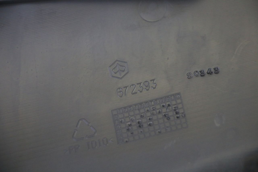 photo de REAR LEFT BELLY PANEL PIAGGIO MP3 RL 250 (2007 - 2010) - Product overview