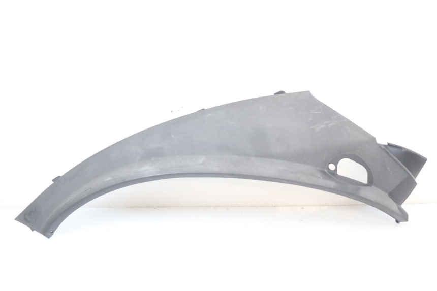 photo de LEFT REAR LOWER BODY PANEL PIAGGIO MP3 LT 400 (2007 - 2012)