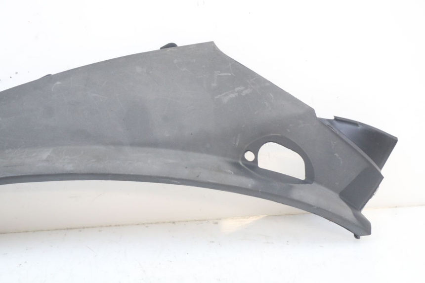 photo de LEFT REAR LOWER BODY PANEL PIAGGIO MP3 LT 400 (2007 - 2012)