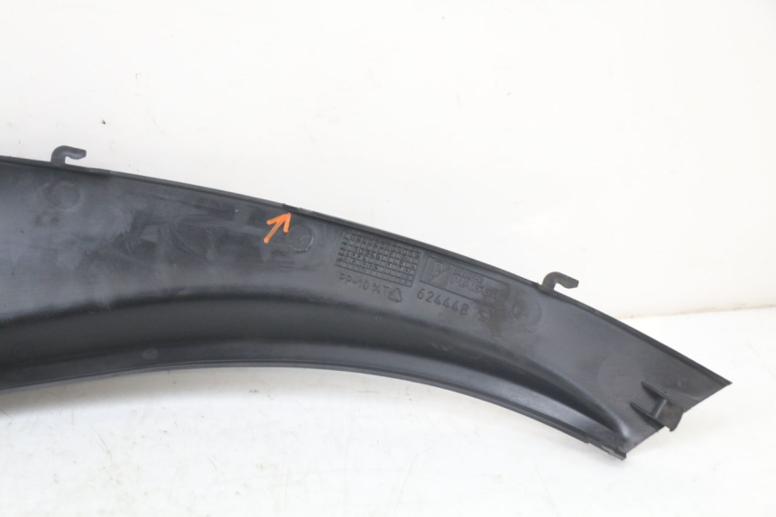 photo de LEFT REAR LOWER BODY PANEL PIAGGIO MP3 LT 400 (2007 - 2012)