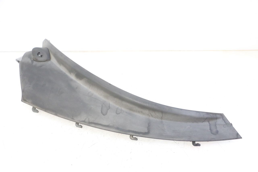 photo de LEFT REAR LOWER BODY PANEL PIAGGIO MP3 LT 400 (2007 - 2012)