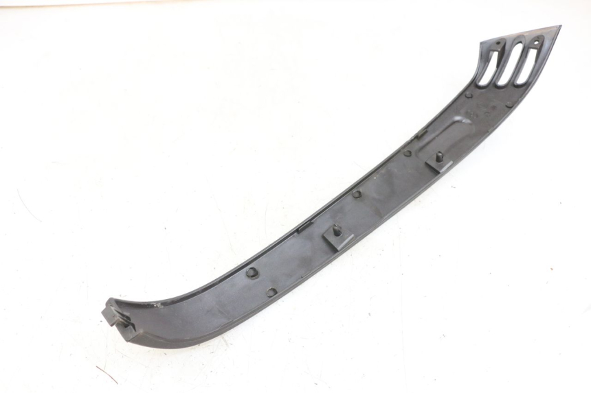 photo de LEFT REAR LOWER BODY PANEL PIAGGIO VESPA LX 2T 50 (2005 - 2013)