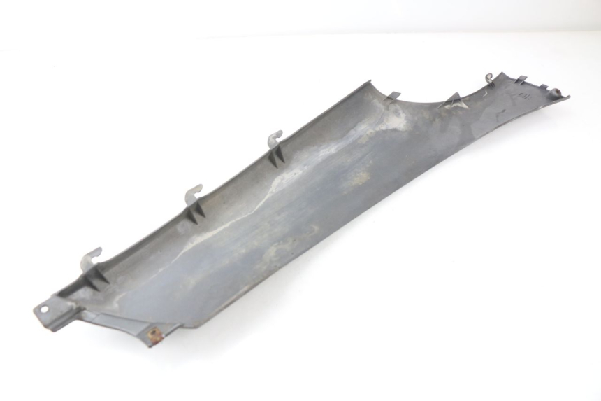 photo de LEFT REAR LOWER BODY PANEL PIAGGIO X9 125 (2000 - 2003)