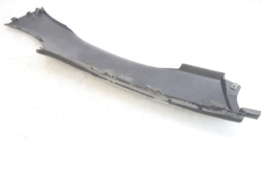 photo de LEFT REAR LOWER BODY PANEL PIAGGIO X9 125 (2000 - 2003)