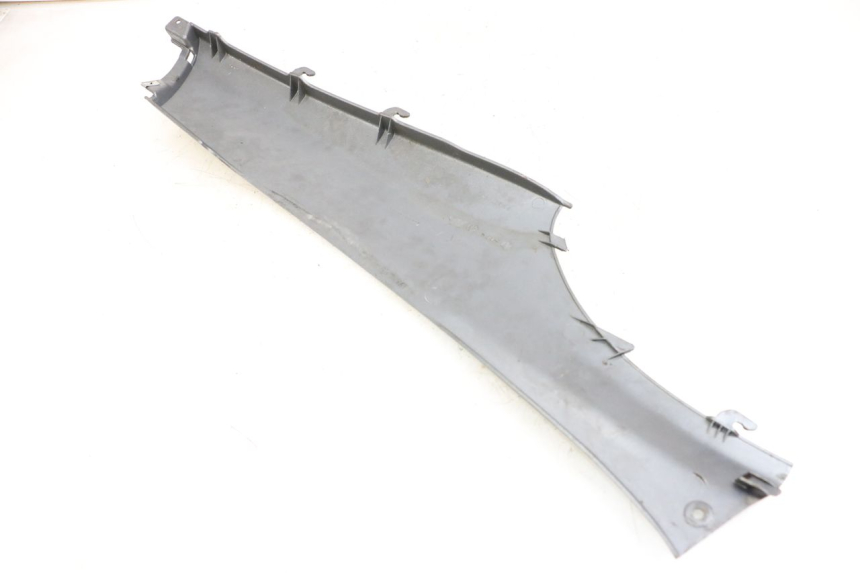 photo de LEFT REAR LOWER BODY PANEL PIAGGIO X9 125 (2000 - 2003)