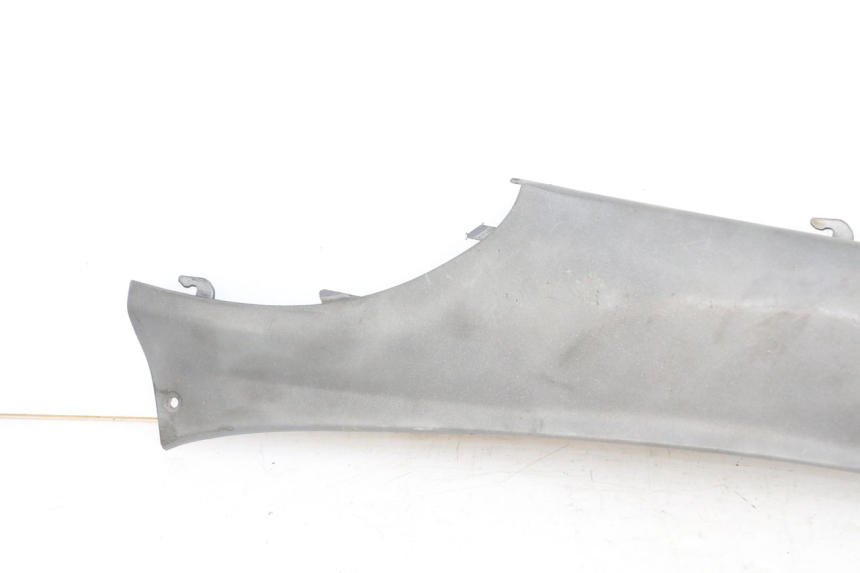 photo de LEFT REAR LOWER BODY PANEL PIAGGIO X9 125 (2000 - 2003)